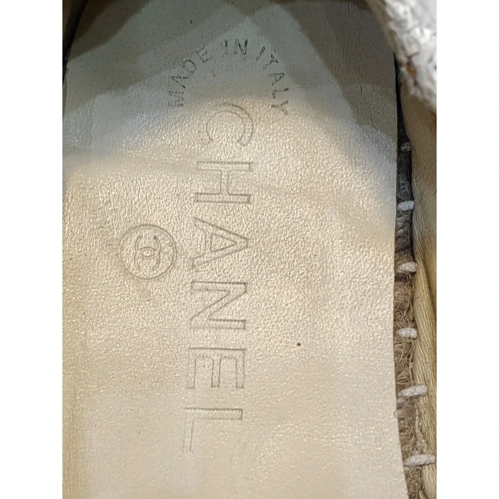 Chanel Multi Color Tweed Leather CC‎ Logo Espadrilles Cream Flats Size 38 Italy
